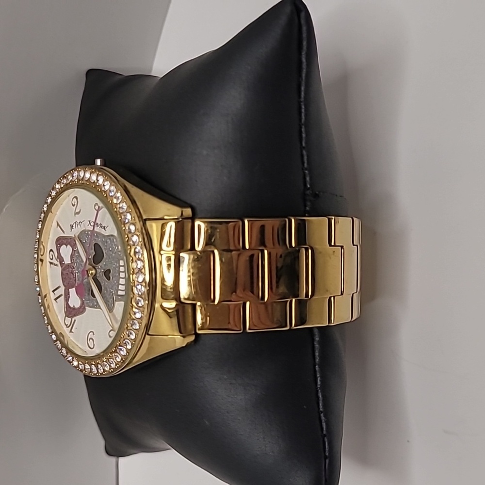 Betsey Johnson Sugar Skull Bow Watch Crystals Gold tone - Picture 3 of 8